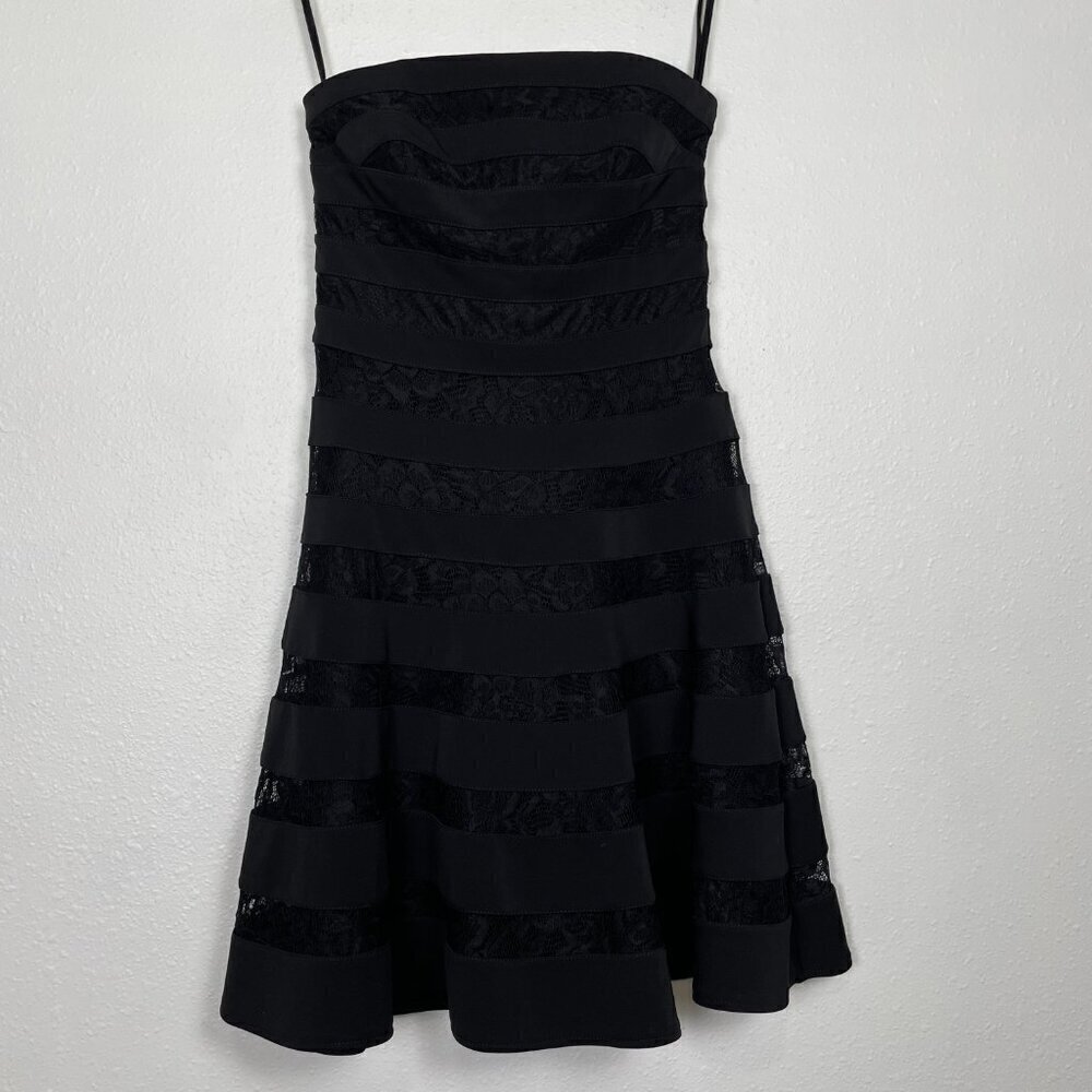 White House Black Market Strapless Lace Striped Bandage Fit and Flare Dress Sz.4 - Picture 3 of 11